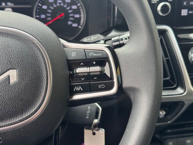 Used 2022 Kia Sorento LX image 26