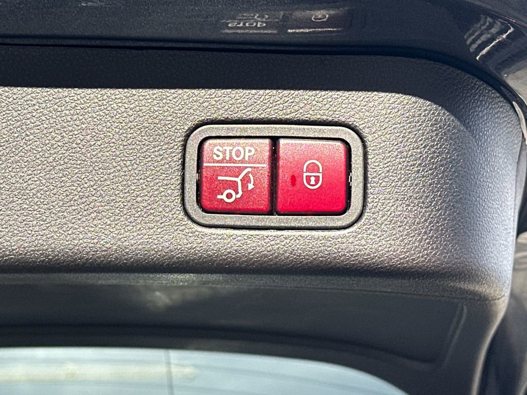 Used 2015 Mercedes-Benz ML 350 4MATIC image 8