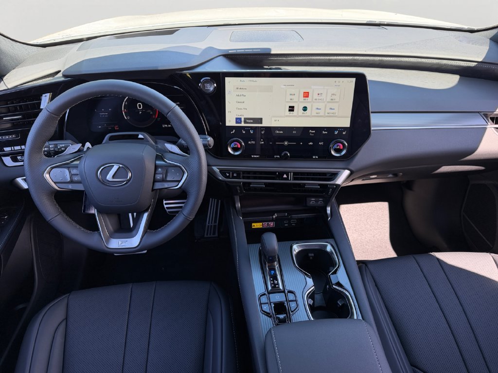 New 2026 Lexus RX 350 F Sport AWD/4WD image 9