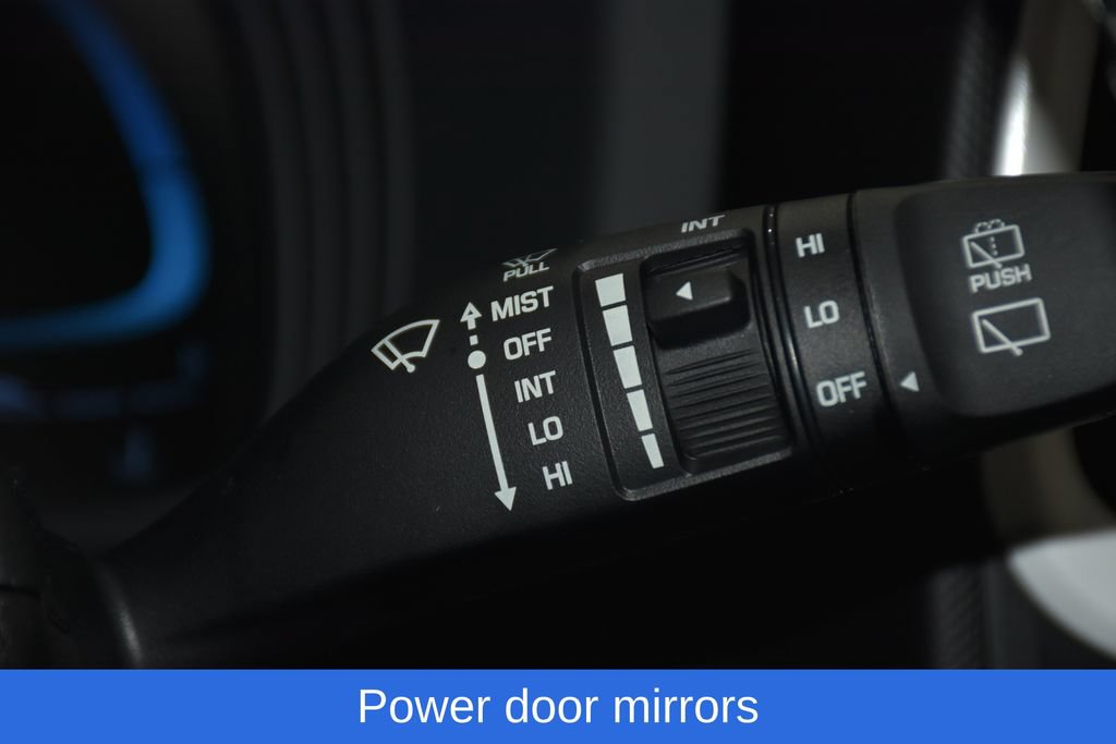 New 2026 Hyundai Venue SEL FWD image 13
