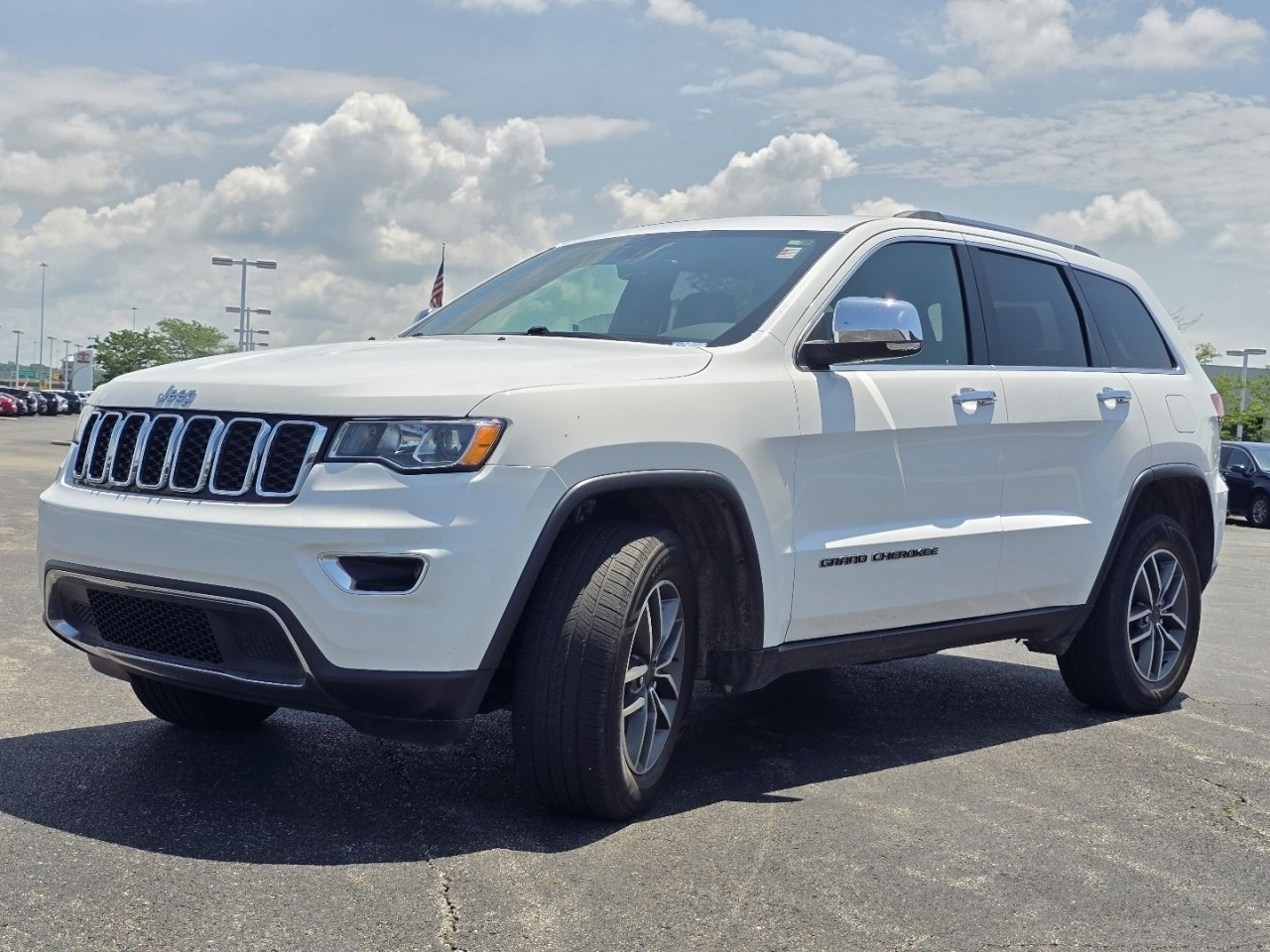 Used 2021 Jeep Grand Cherokee Limited AWD/4WD image 13