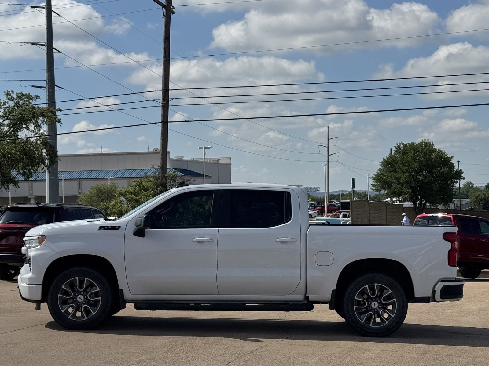 Used 2023 Chevrolet Silverado 1500 RST AWD/4WD image 7