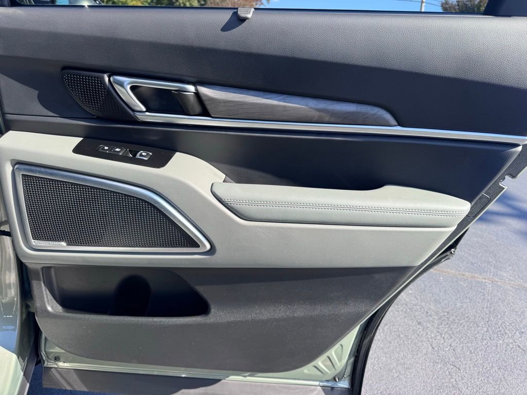 Used 2024 Kia Telluride SX Prestige X-Line image 28