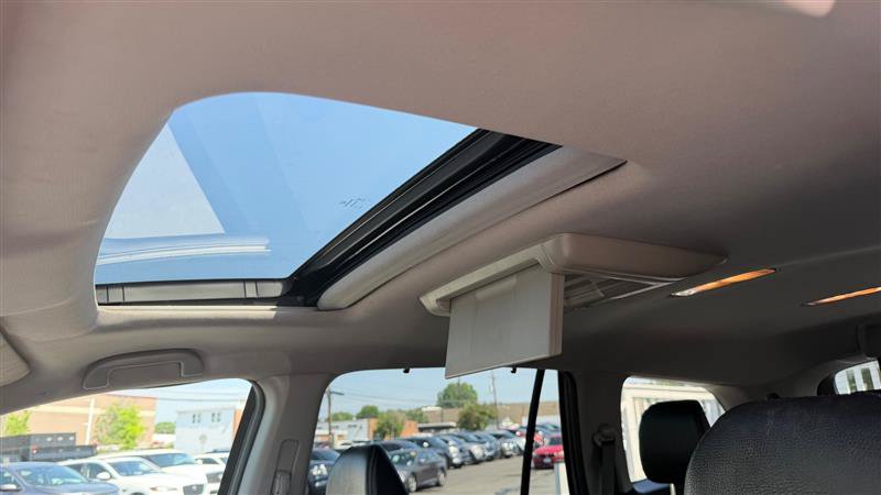 Used 2017 Honda Pilot Touring image 25