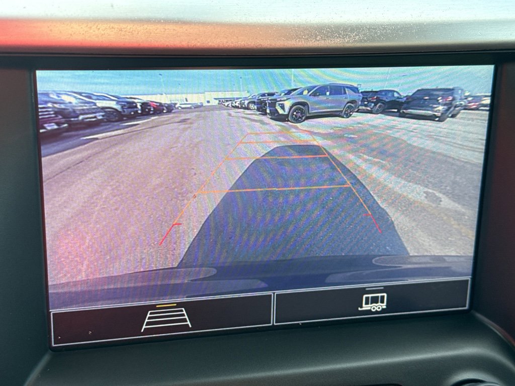 Used 2023 GMC Acadia SLE w/ Driver Convenience Package image 19