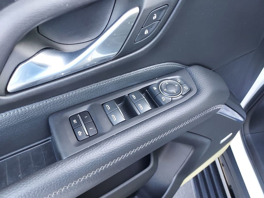 Used 2023 GMC Yukon Denali image 19