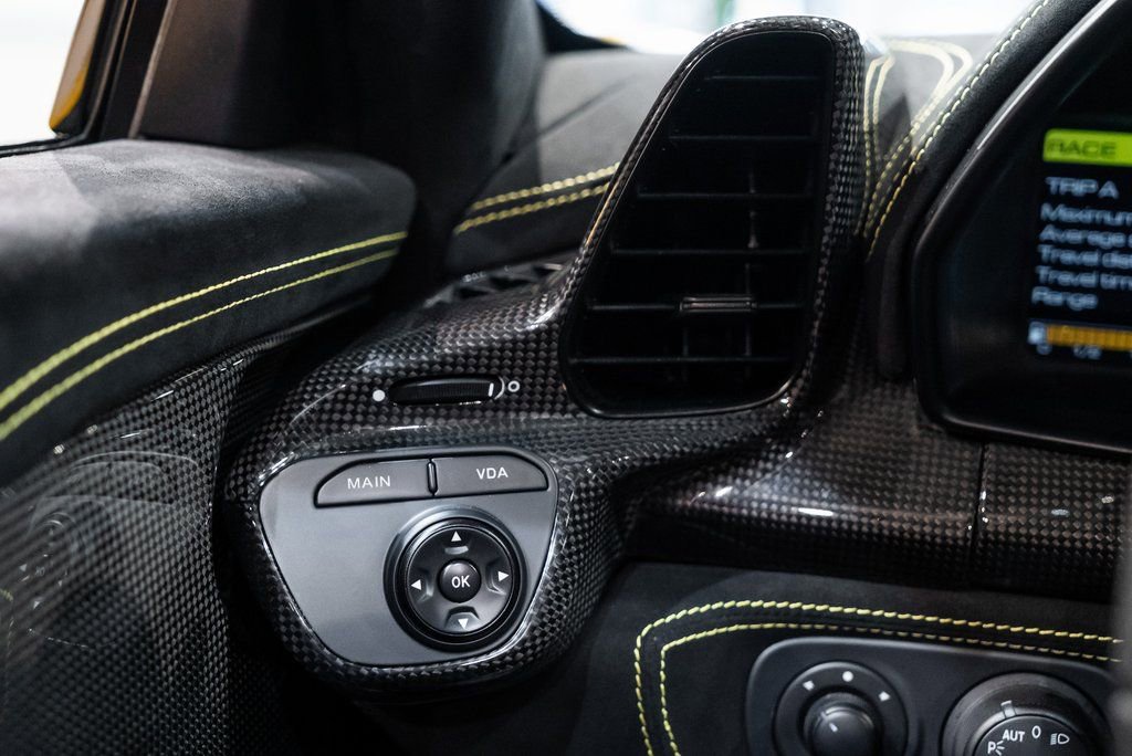 Certified 2015 Ferrari 458 Speciale A RWD image 33