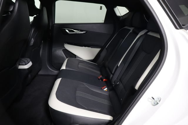 Used 2023 Kia EV6 GT-Line RWD image 8
