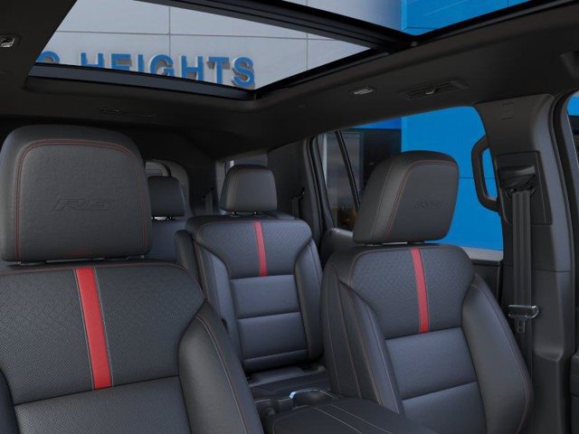 New 2027 Chevrolet Traverse RS w/ LPO, Floor Liner Package AWD/4WD image 24