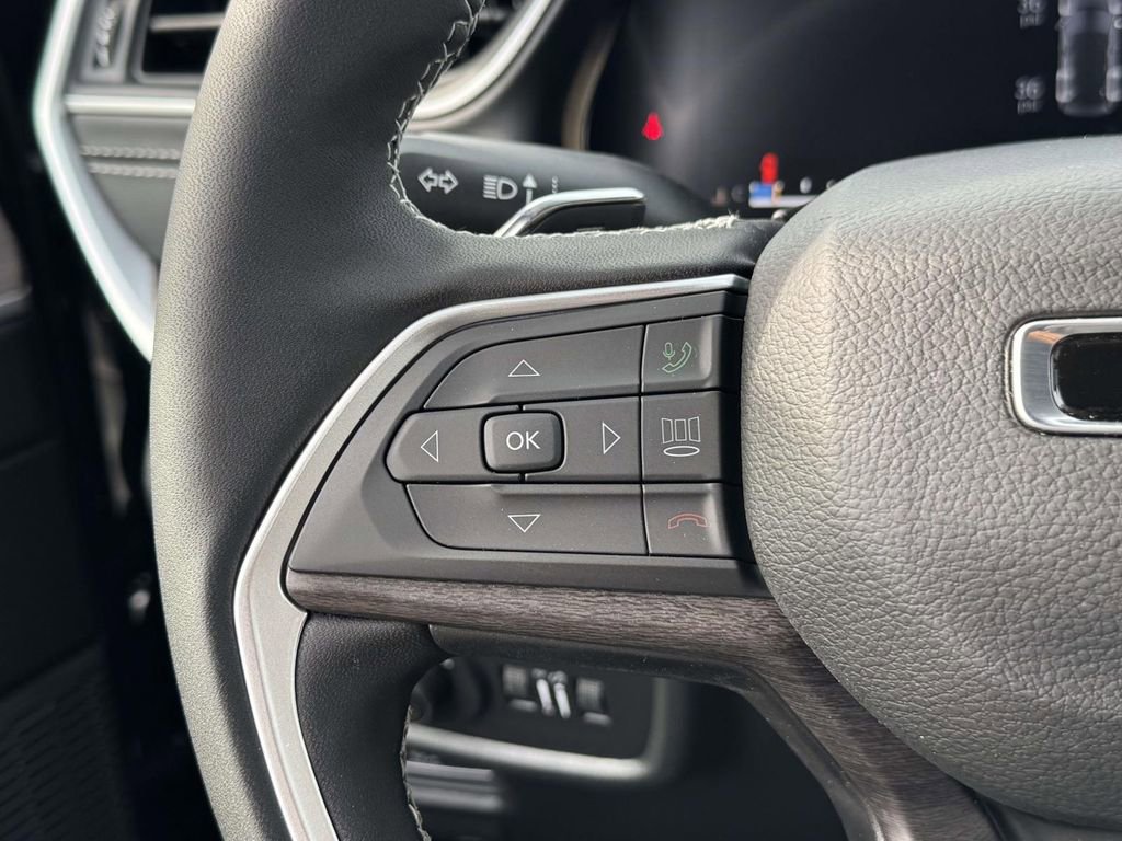 New 2025 Jeep Grand Cherokee Limited AWD/4WD image 23
