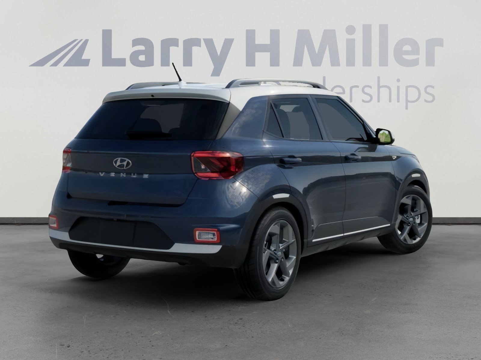 New 2026 Hyundai Venue SEL FWD image 4