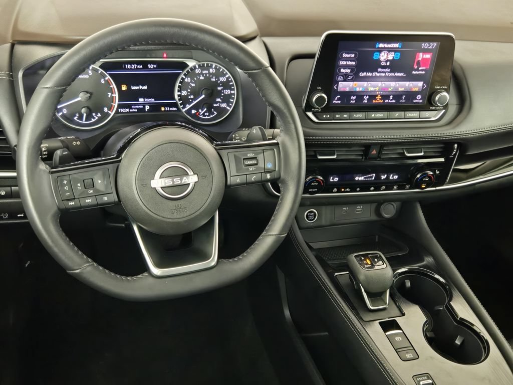 Used 2023 Nissan Rogue SL FWD image 29