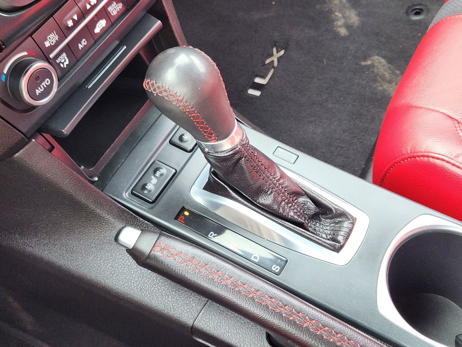 Used 2020 Acura ILX w/ Premium & A-SPEC Package image 21