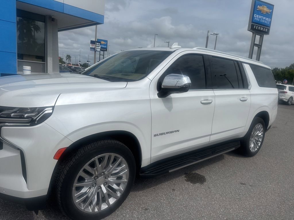 Used 2023 Chevrolet Suburban Premier RWD video 1