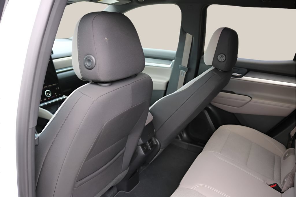 Used 2026 GMC Terrain Elevation FWD image 15
