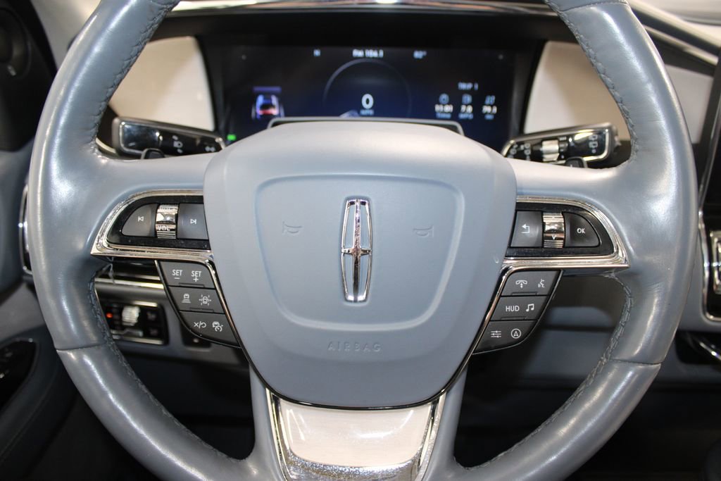 Used 2023 Lincoln Navigator L Black Label image 39