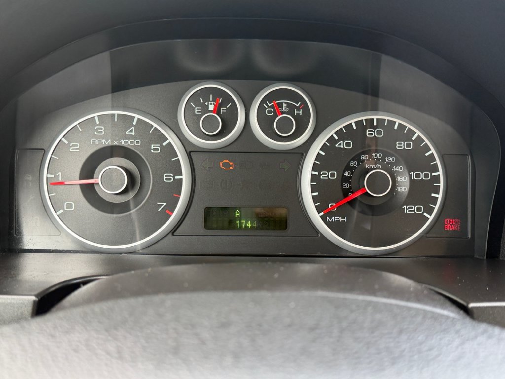 Used 2006 Ford Fusion SE FWD image 22