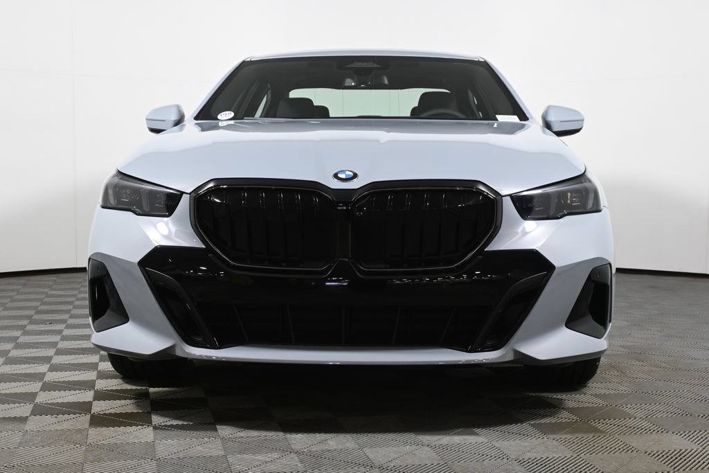 New 2027 BMW 530i xDrive w/ M Sport Package AWD/4WD image 10