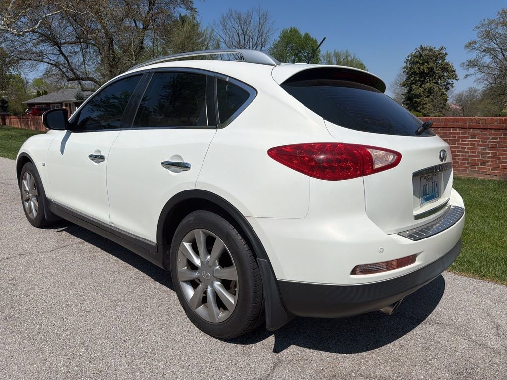 Used 2015 INFINITI QX50 Journey w/ Premium Package image 4