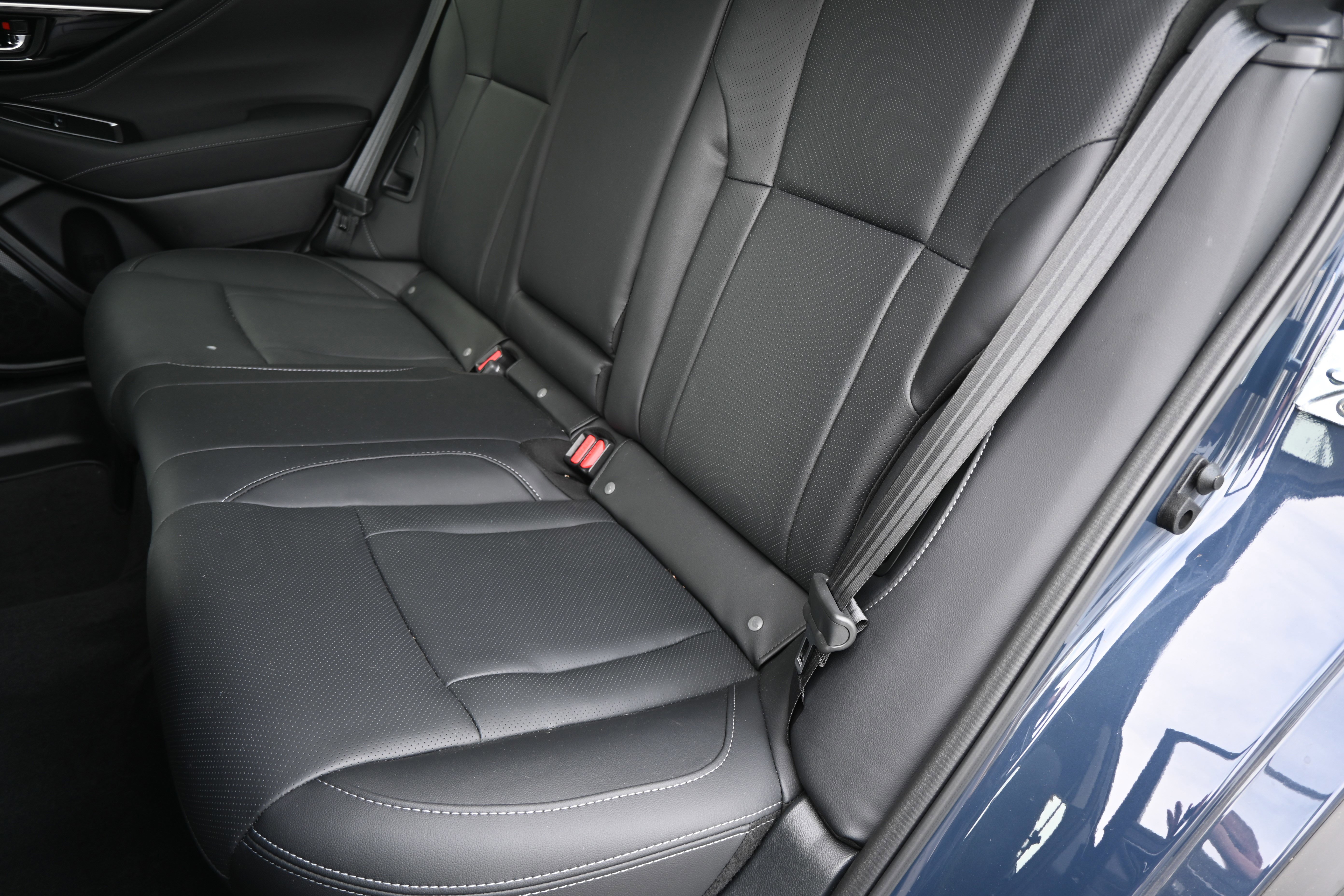 Certified 2025 Subaru Outback Touring w/ Popular Package #2 image 31