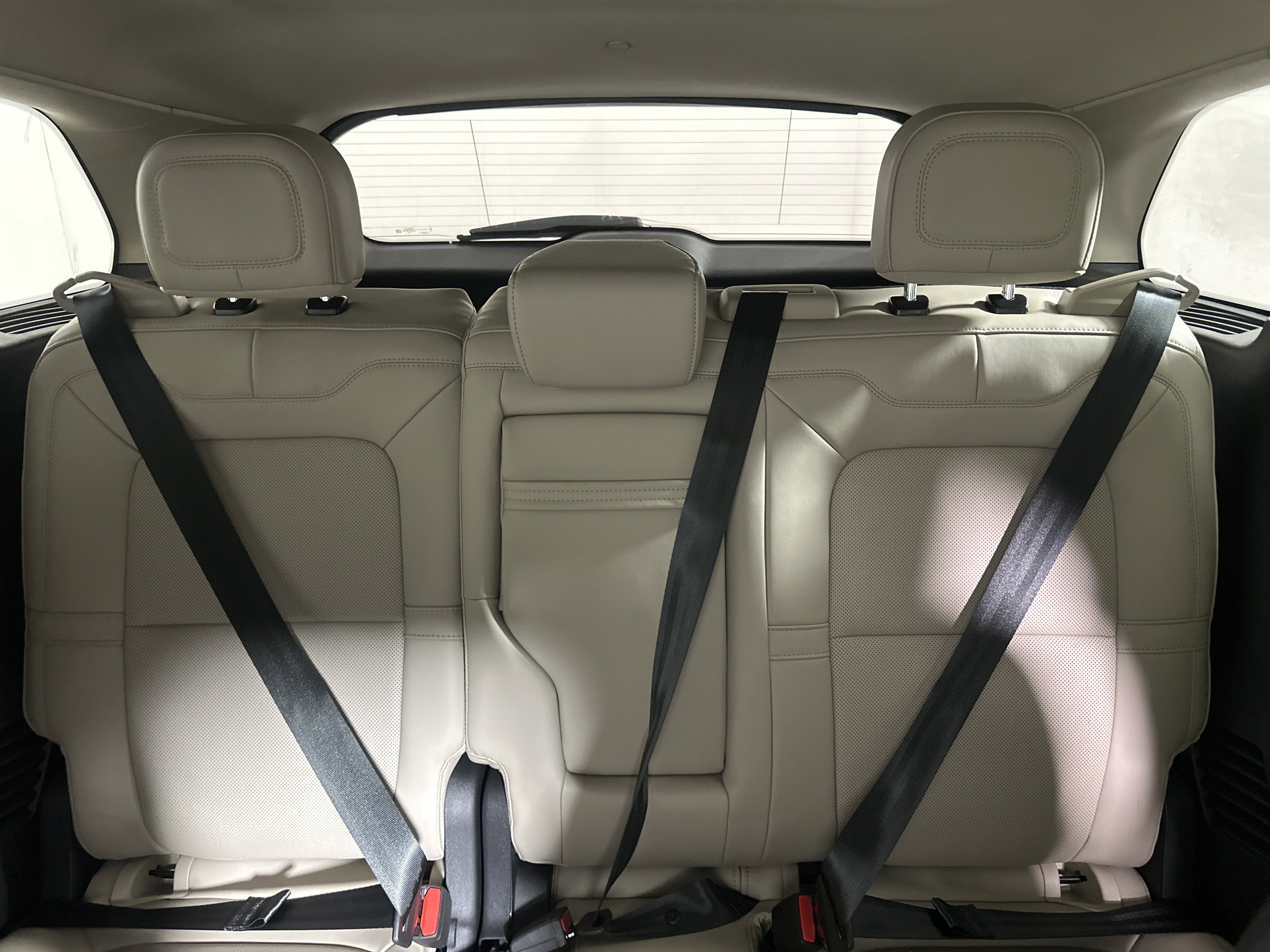 New 2026 Lincoln Corsair Premiere image 21