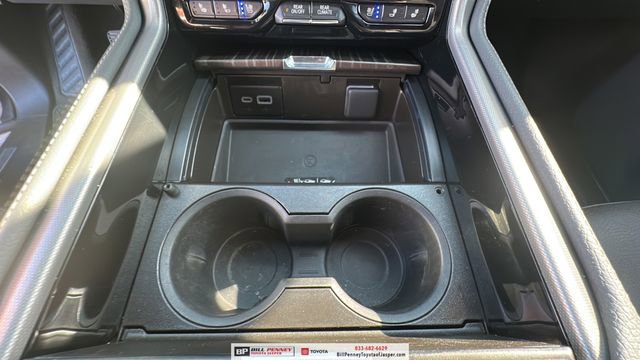 Used 2024 GMC Yukon Denali w/ Max Trailering Package image 23