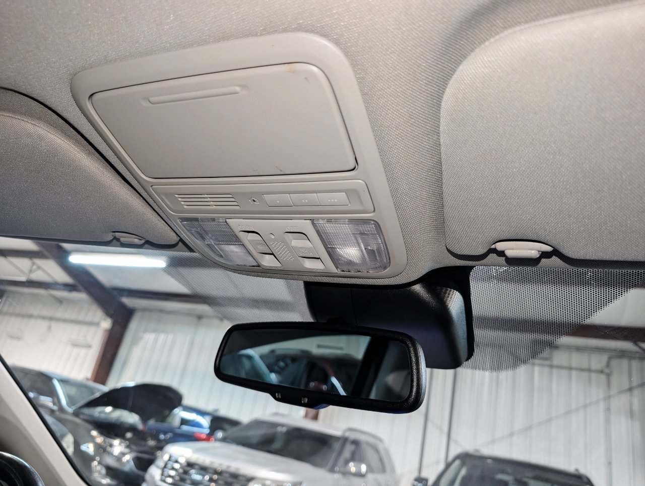 Used 2014 Honda Odyssey EX-L image 41
