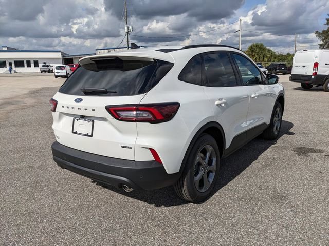 New 2026 Ford Escape ST-Line Select w/ Tech Pack #1 image 4