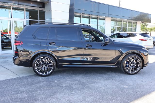 Used 2025 BMW X7 xDrive40i w/ Executive Package AWD/4WD image 9