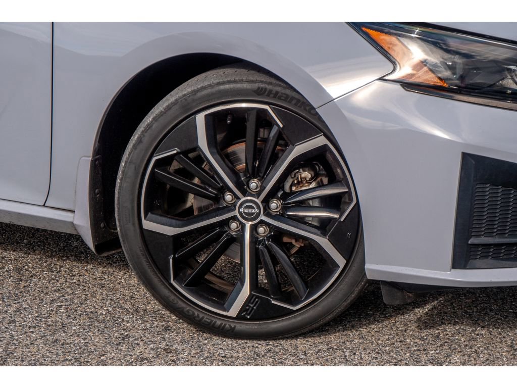Used 2023 Nissan Altima 2.5 SR image 26