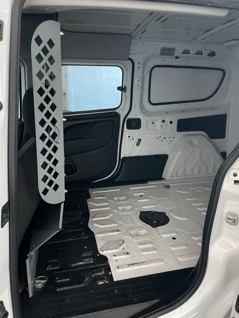 Used 2017 RAM ProMaster City Tradesman w/ Rear Back-up Camera Group image 15