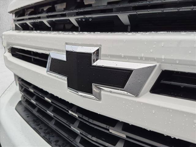 Certified 2022 Chevrolet Silverado 1500 RST AWD/4WD image 30