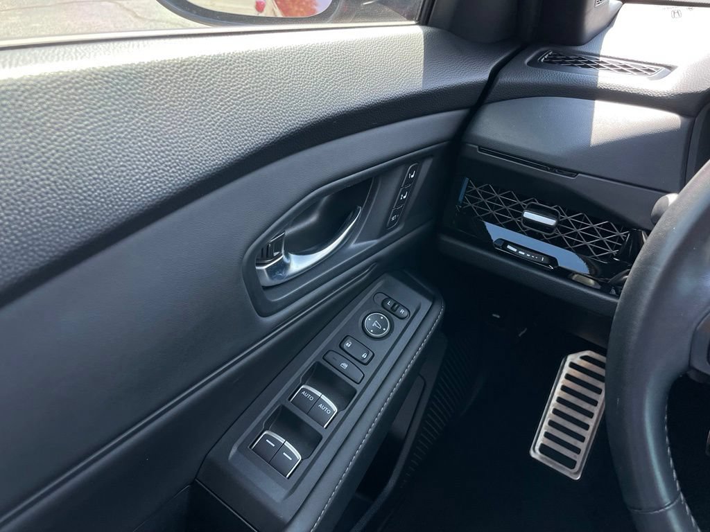 Certified 2025 Honda Accord Sport image 22