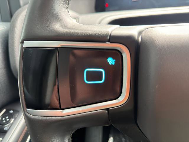 Certified 2025 Ford Expedition Active AWD/4WD image 23