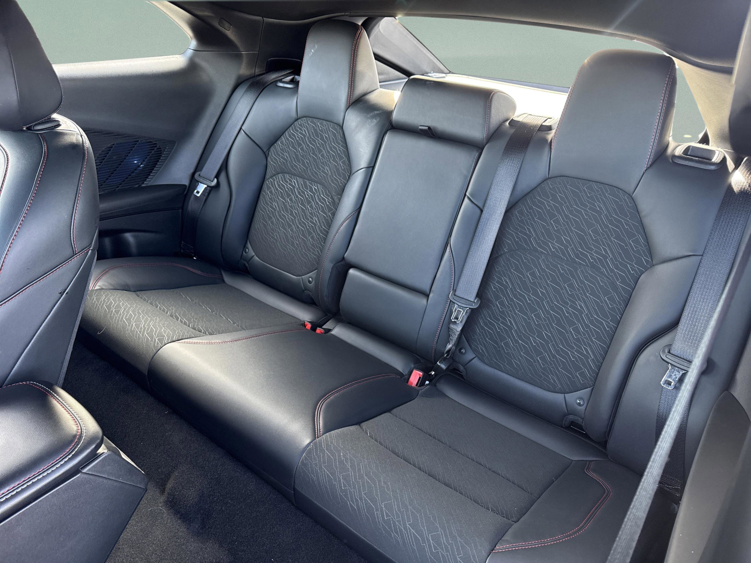 Used 2025 Dodge Charger R/T w/ Quick Order Package 25M R/T image 23