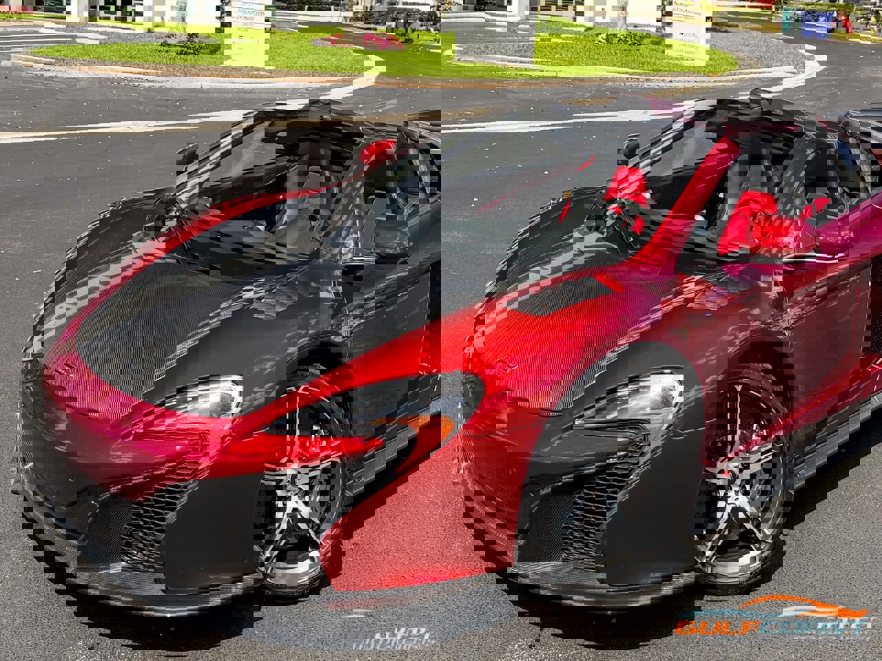 Used 2015 McLaren 650S Spider image 11