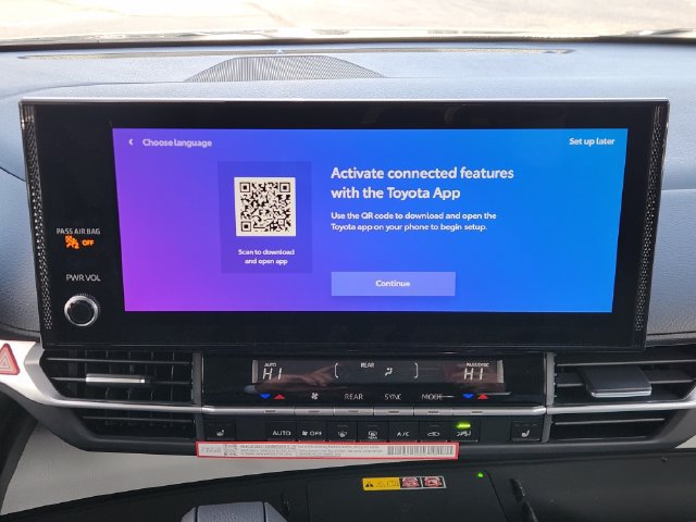 New 2026 Toyota Sienna XLE FWD image 16