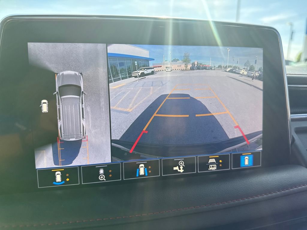 Used 2021 Chevrolet Tahoe RST w/ Luxury Package RWD image 24