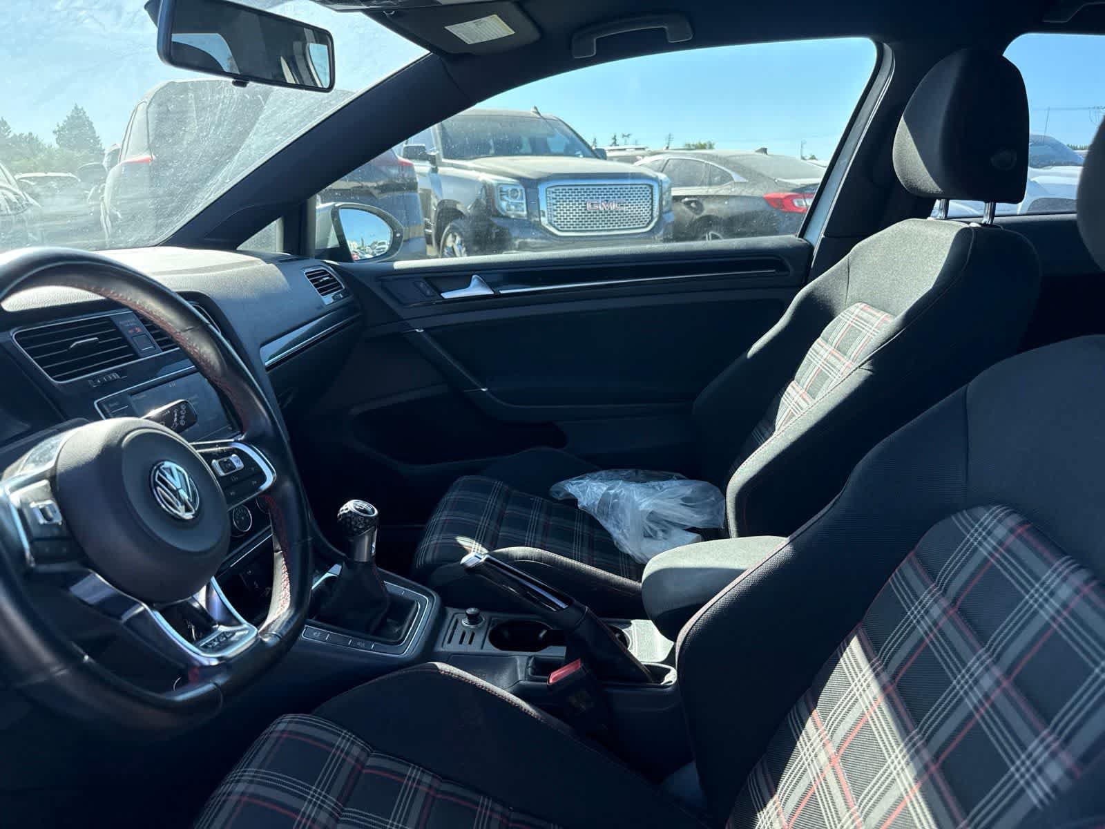 Used 2016 Volkswagen GTI S w/ Lighting Package (SEL) FWD image 19