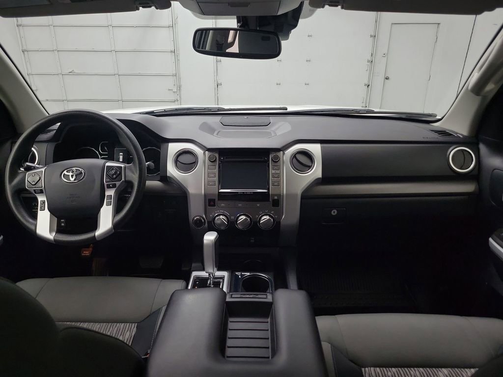 Used 2018 Toyota Tundra SR5 image 11