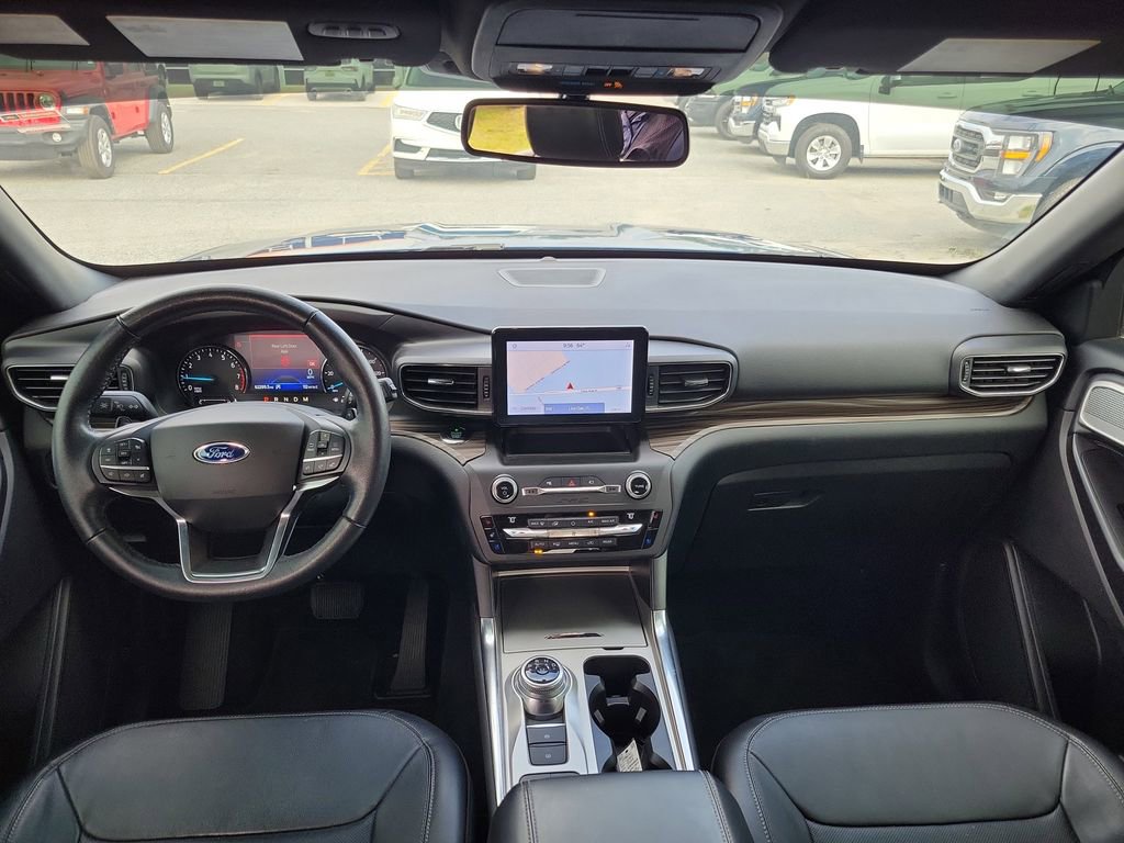 Used 2020 Ford Explorer Limited w/ Class III Trailer Tow Package image 29