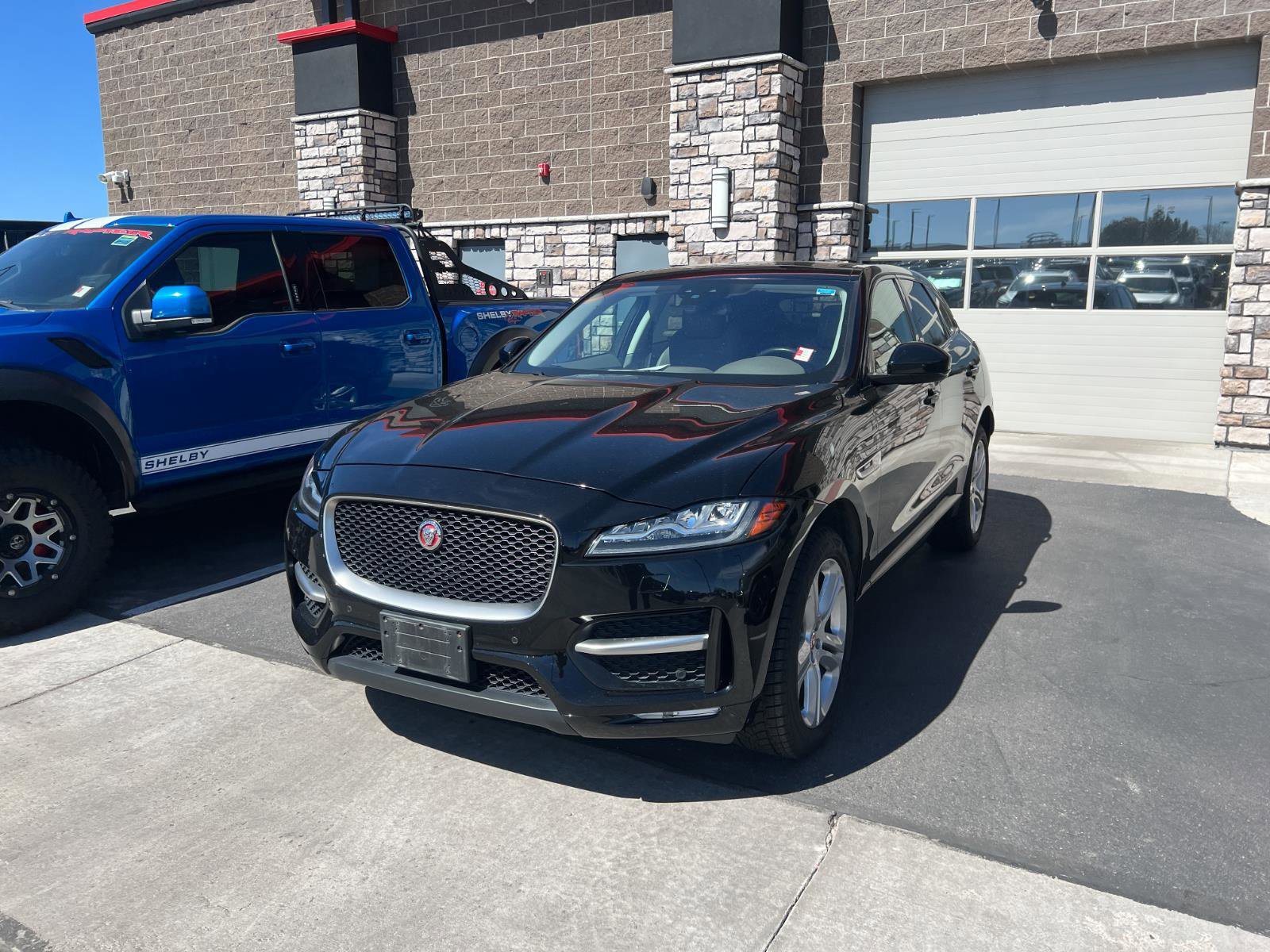 Used 2017 Jaguar F-PACE R-Sport AWD/4WD image 7