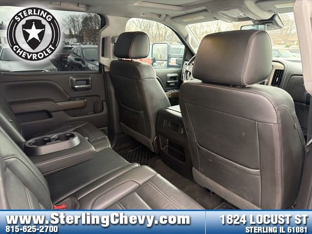 Used 2018 GMC Sierra 3500 Denali w/ Duramax Plus Package image 15