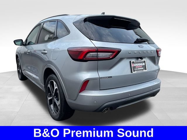 Used 2023 Ford Escape ST-Line Select w/ Tech Pack #2 AWD/4WD image 3
