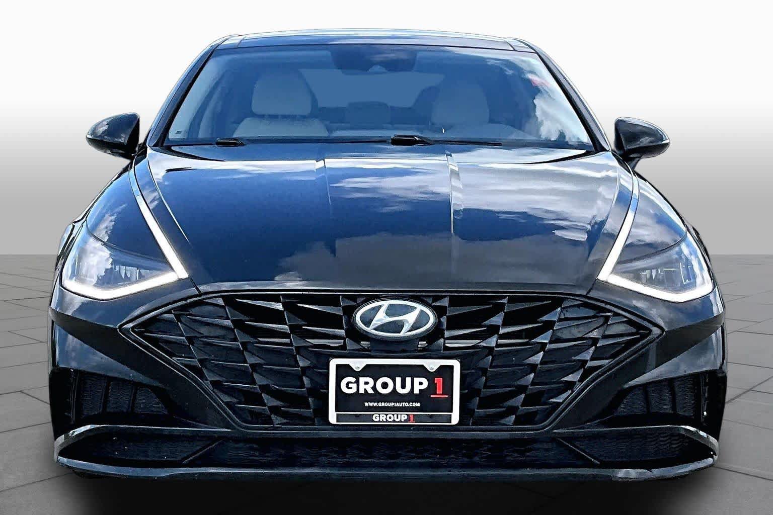 Used 2022 Hyundai Sonata SEL w/ Convenience Package FWD image 4