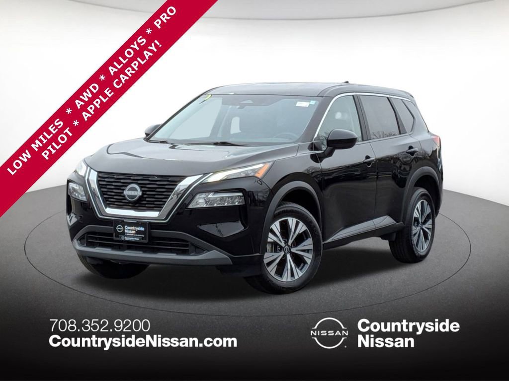 Used 2023 Nissan Rogue SV image 1