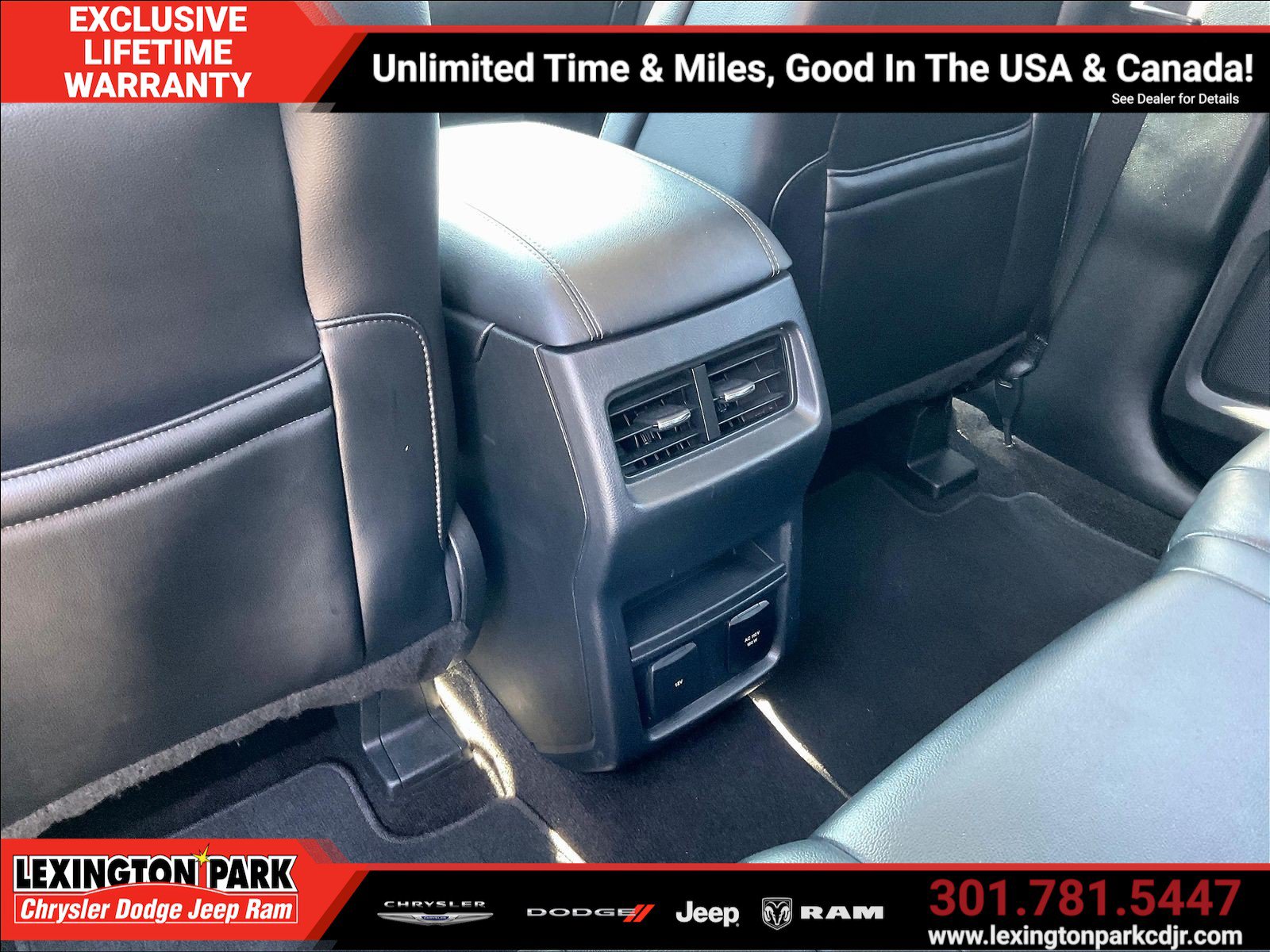 Used 2019 Ford Edge Titanium AWD/4WD image 10
