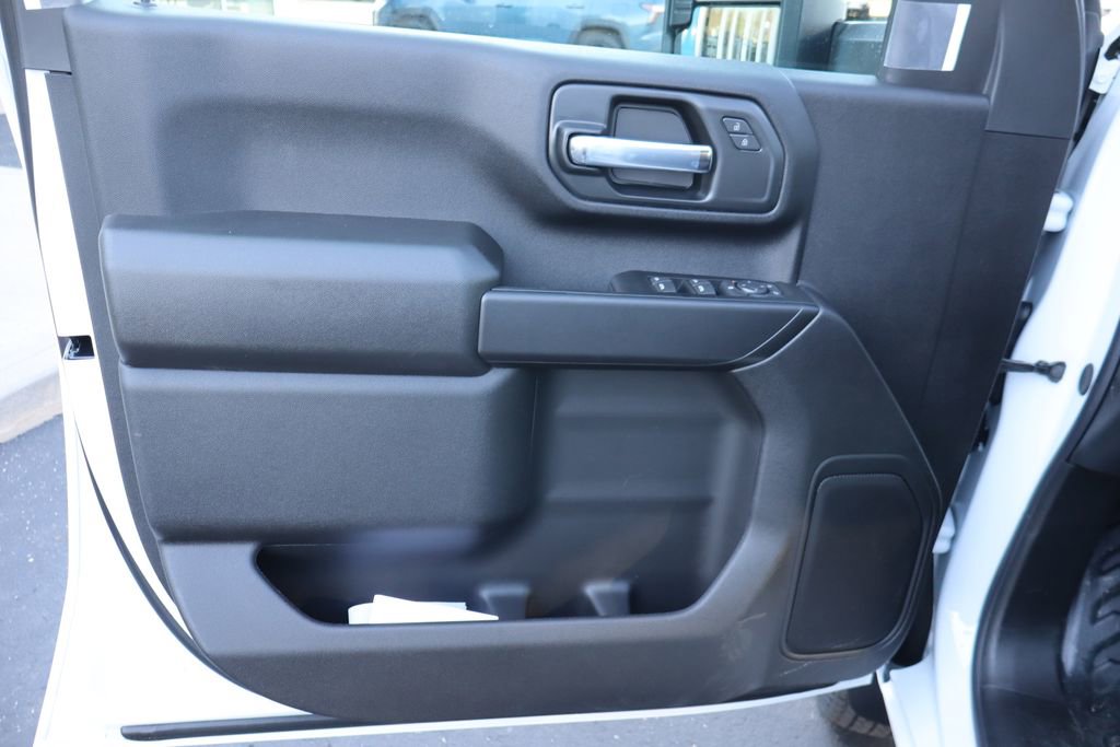 New 2026 Chevrolet Silverado 3500 W/T image 4