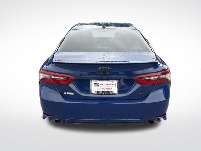 Used 2023 Toyota Camry XSE FWD image 4