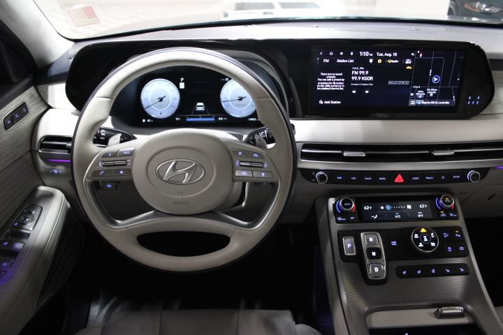 Used 2025 Hyundai Palisade Calligraphy AWD/4WD image 32